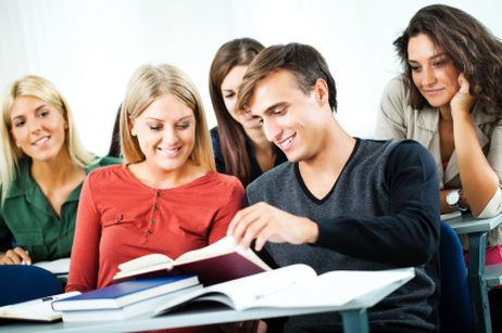 The Benefits of Earning Honors Credit at Your Community College The Benefits of Earning Honors Credit at Your Community College