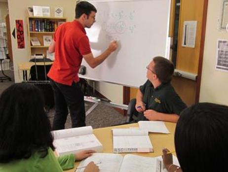 Tutors and Academic Assistance for Community College Students Tutors and Academic Assistance for Community College Students