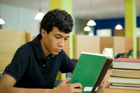 Underprivileged Student? Upward Bound Can Prepare You for College Underprivileged Student? Upward Bound Can Prepare You for College