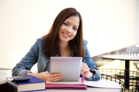 New Initiative Helping Low-Income Community College Students Succeed New Initiative Helping Low-Income Community College Students Succeed