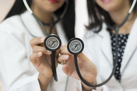 5 Tips for Premed Students Attending Community College 5 Tips for Premed Students Attending Community College