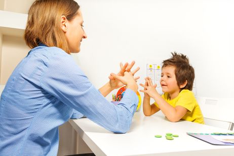 How to Pay for Community College as a Single Parent How to Pay for Community College as a Single Parent