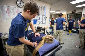 Healthcare Careers: Physical Therapy Healthcare Careers: Physical Therapy