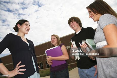 Pros & Cons of Community College On-Campus Housing 2025