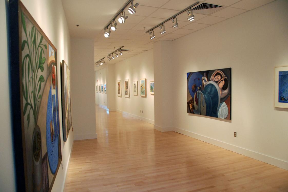 Connecticut State Community College Tunxis Photo #5 - The gallery is one of several new spaces that was recently completed at Tunxis during Phase I of a major campus expansion project that added 95,000 square feet of space to the campus. Gallery hours are Monday through Wednesday, 10 a.m.-4 p.m.; Thursday, 10 a.m.-7 p.m.; and by appointment. For more information, call 860.255.3661 or e-mail wkluba@txcc.commnet.edu.