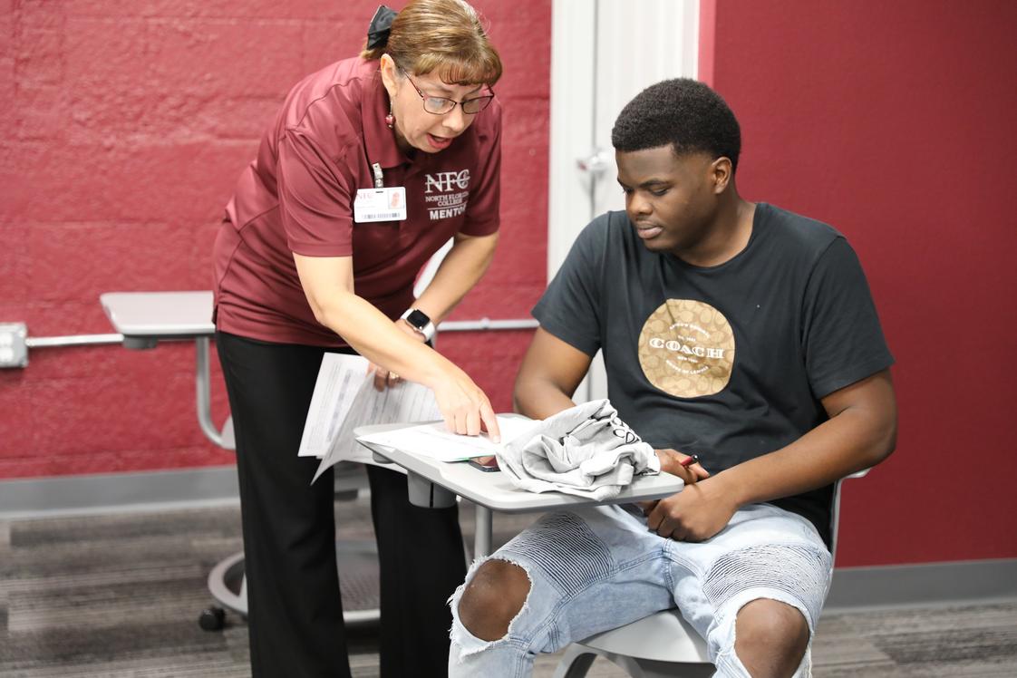 North Florida College Photo #6 - North Florida College tutoring at Perry location.