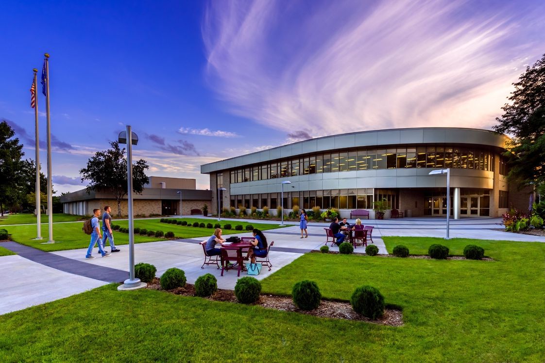 Fox Valley Technical College Photo - Fox Valley Technical College Appleton Campus