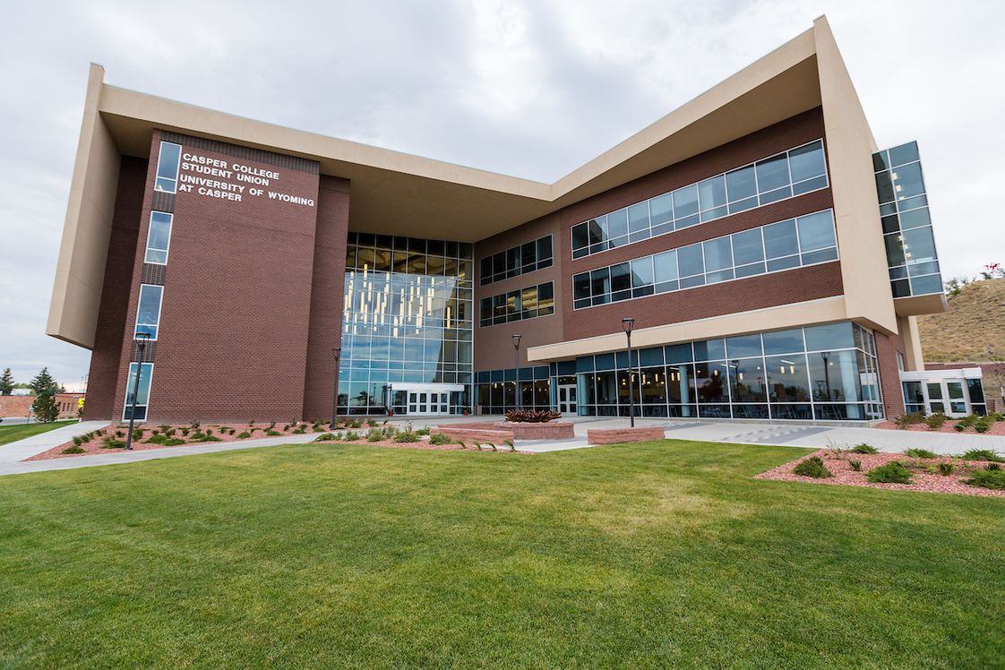 Top Wyoming Community Colleges (2021) | CommunityCollegeReview.com