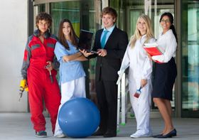 The Benefits of Community College Clubs