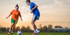 How to Meet New Friends While Playing Sports